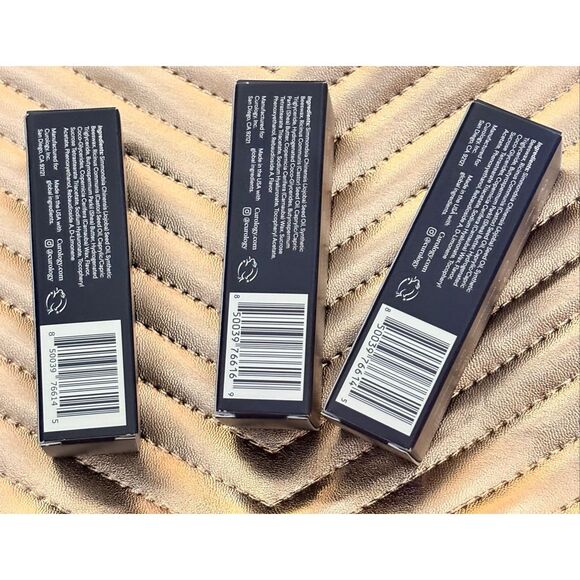 CUROLOGY - NWT - Lip Balm Bundle of 3 (2 Mint and1 Vanilla). One-Handed Tubes - Picture 9 of 16